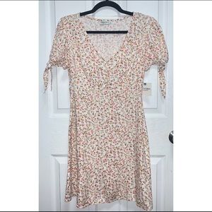 Arizona co ivory floral dress